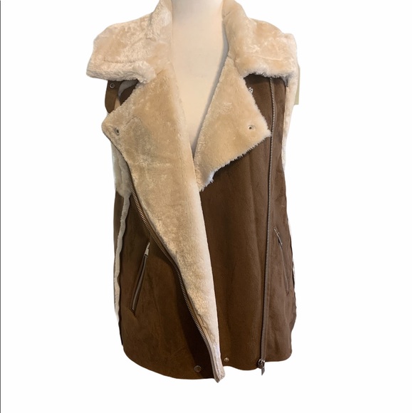 Forever 21 Vegan Suede Faux Fur Lined Vest Sz M - Picture 1 of 12